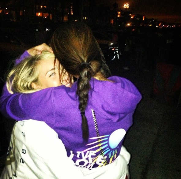 Snuggling with my Schmegel bop K-Mulf